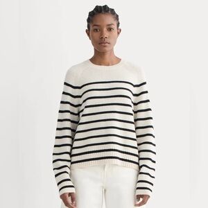 Everlane The Boxy Crew in Cashmere in Bone/Black Size: S, NWT